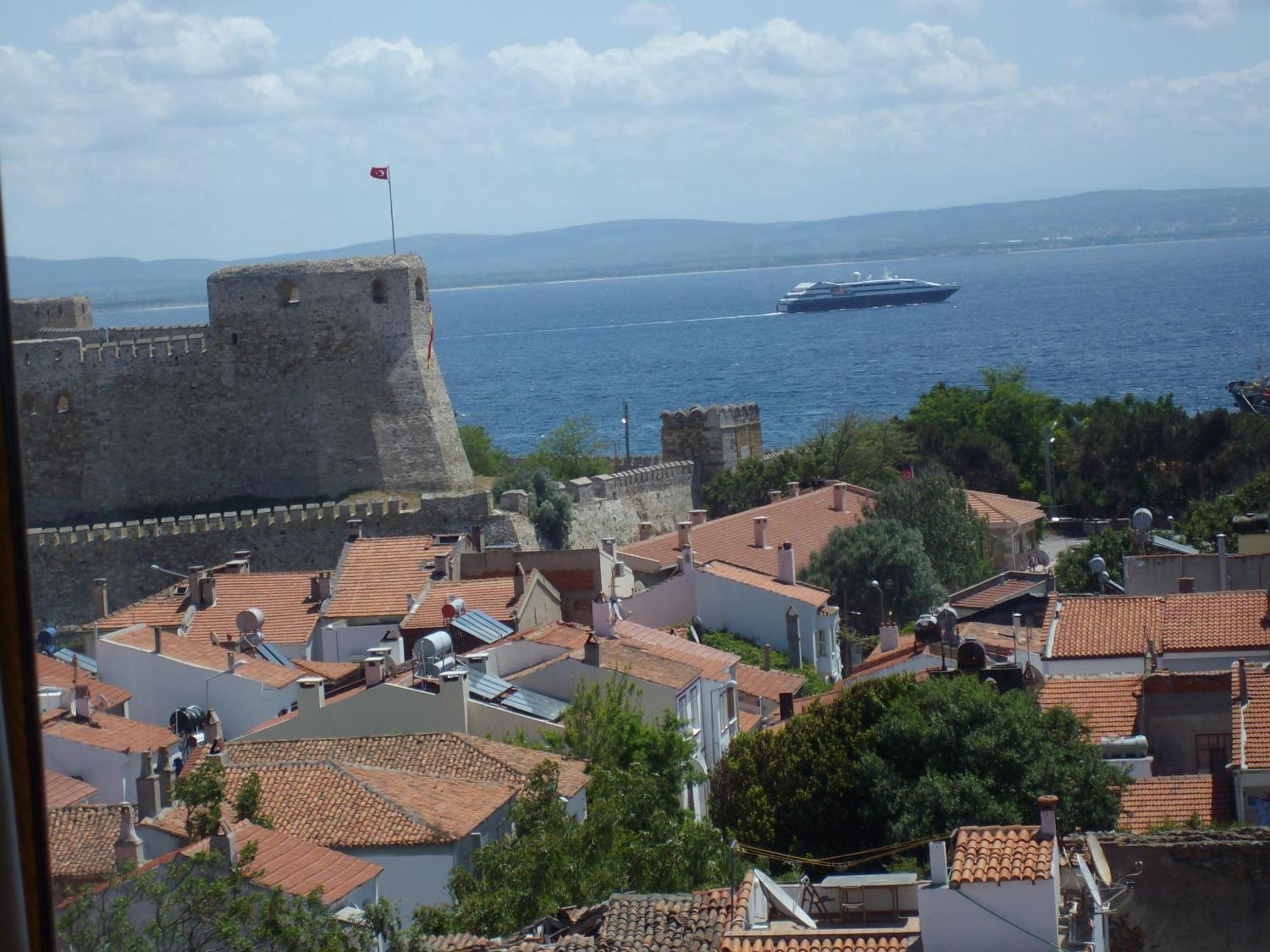 Adali Guest House Бозджаада Экстерьер фото