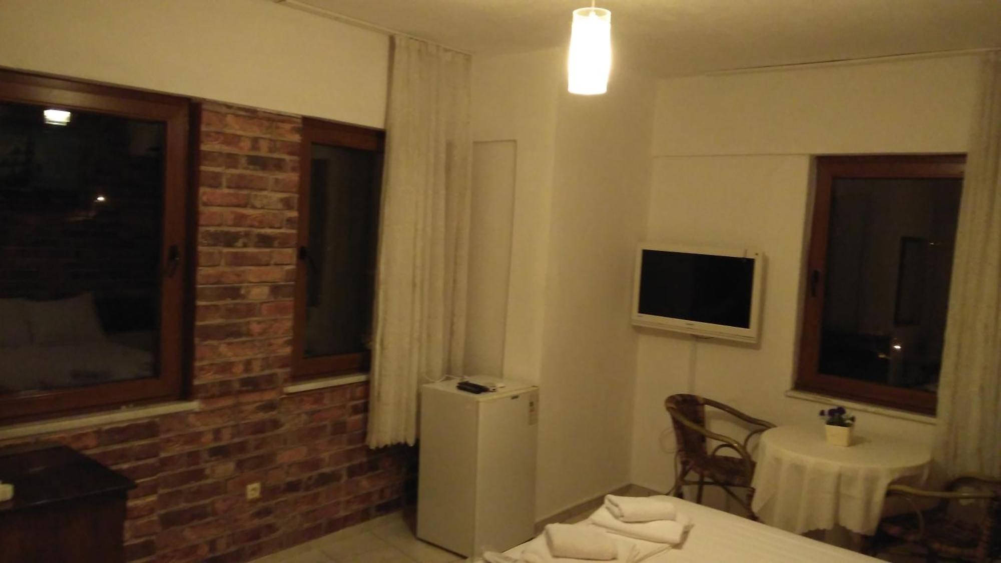 Adali Guest House Бозджаада Экстерьер фото