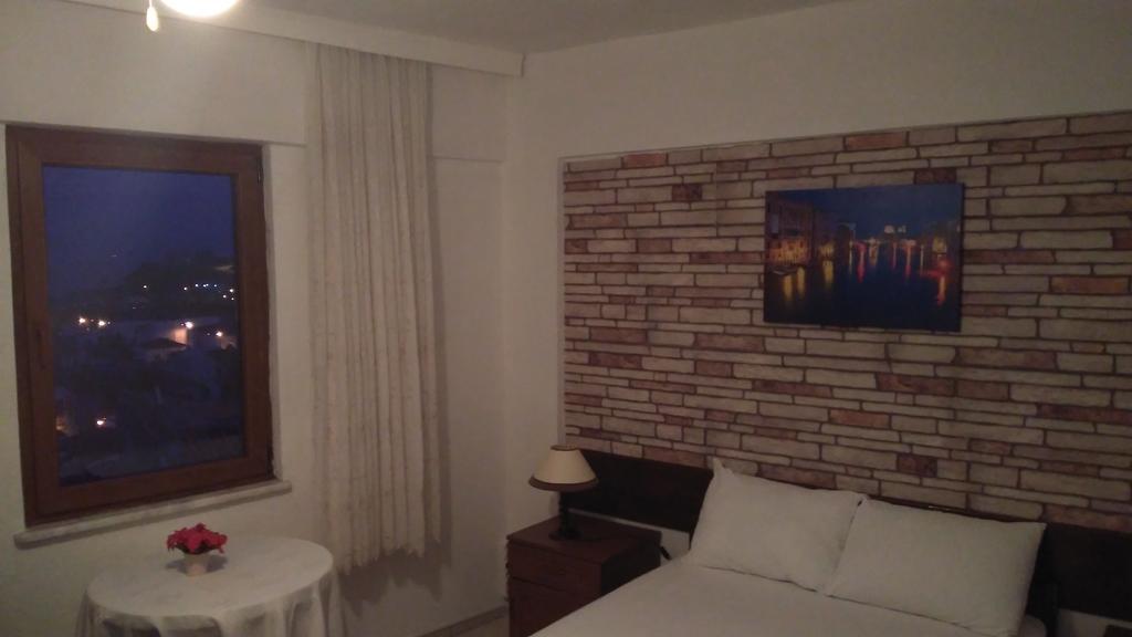 Adali Guest House Бозджаада Экстерьер фото
