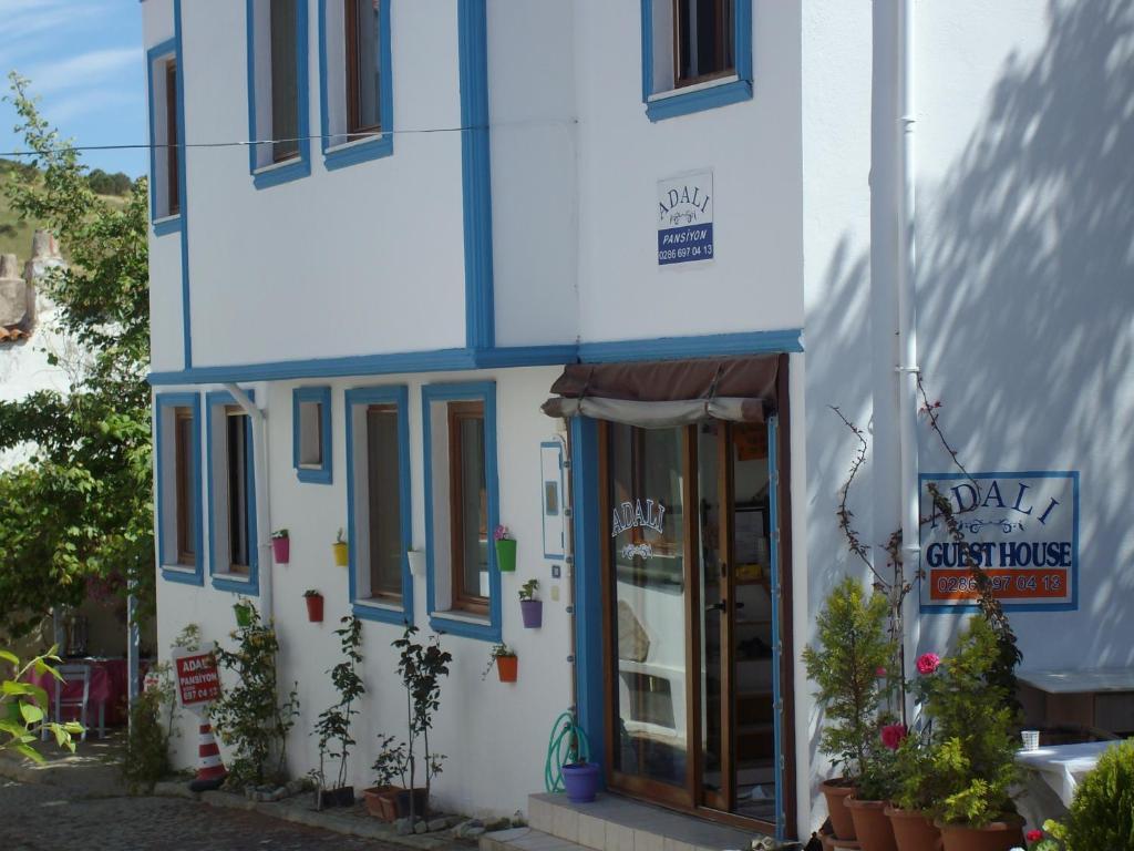 Adali Guest House Бозджаада Экстерьер фото